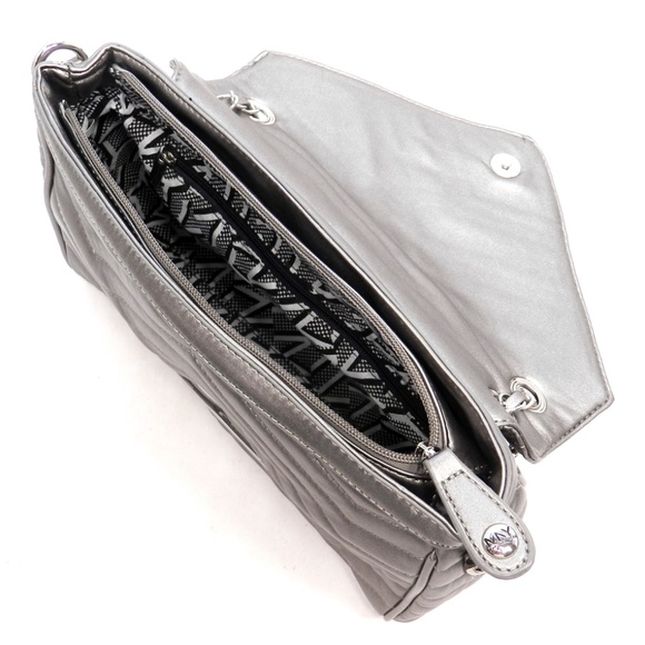 ❤️ NEW Chevron Quilted Shoulder Bag - Picture 7 of 7